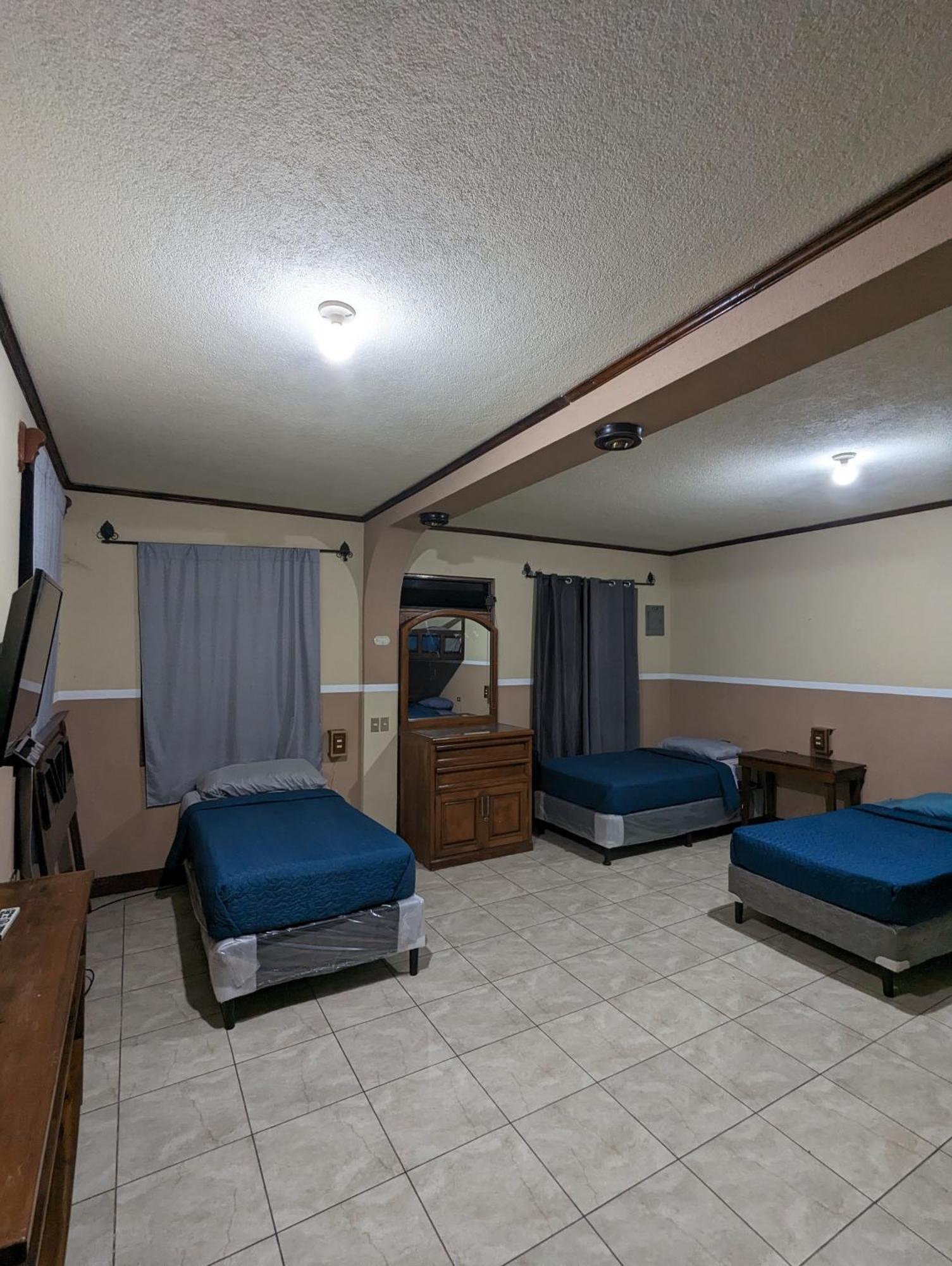 Casa Gonzalez Lägenhet Santiago Atitlán Exteriör bild