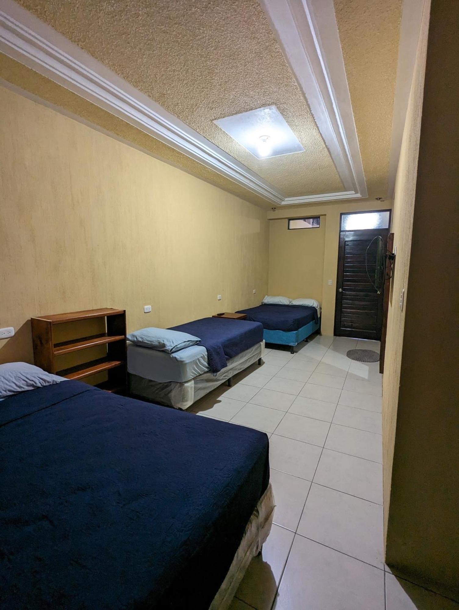 Casa Gonzalez Lägenhet Santiago Atitlán Exteriör bild