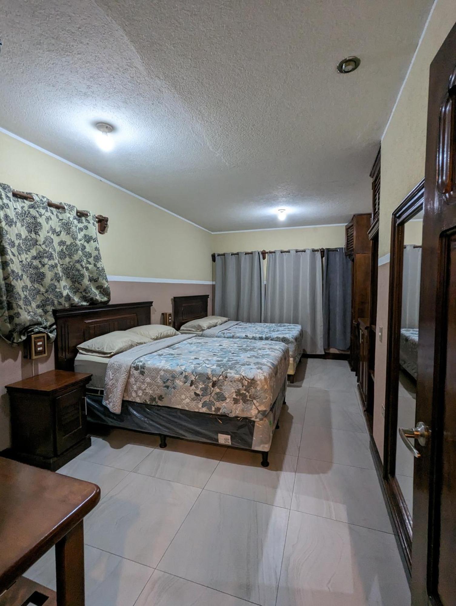 Casa Gonzalez Lägenhet Santiago Atitlán Exteriör bild