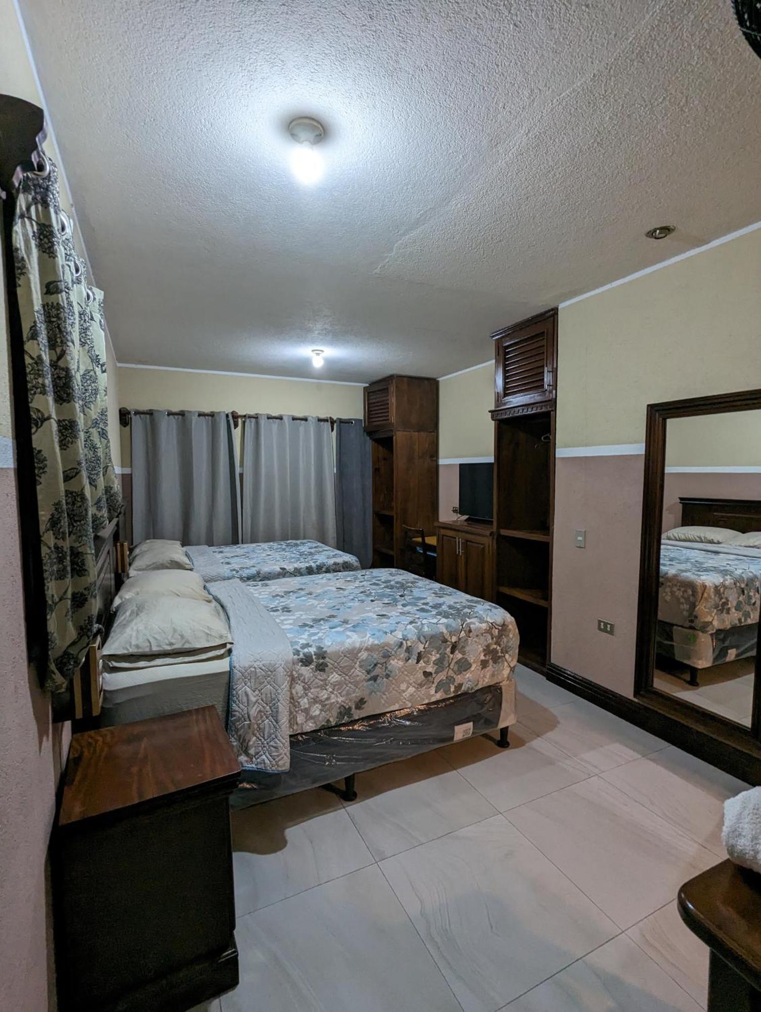 Casa Gonzalez Lägenhet Santiago Atitlán Exteriör bild